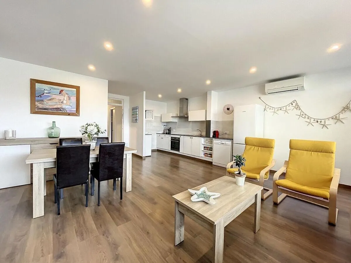 F96 Apartamento Ubicado En El Corazon De Fornells Fornells  0*, Fornells (Menorca)